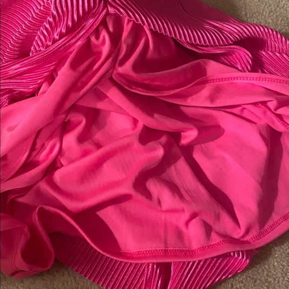 Sash &  soul size large plisse one shoulder dress NWT - Picture 9 of 10